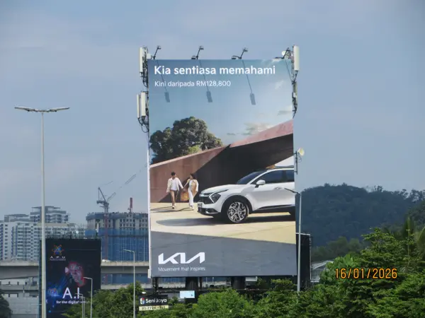 Kia Kia Sportage billboard in Malaysia