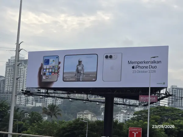 Apple iPhone Duo launch (with Maxis) billboard in Malaysia